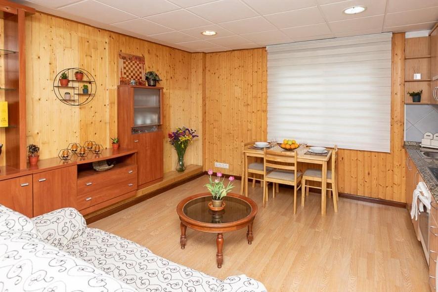 Holiday Home Vigo Curras Street ภายนอก รูปภาพ